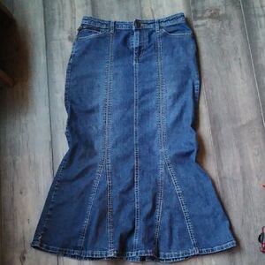 Cato Dark Blue Denim Skirt Size 4